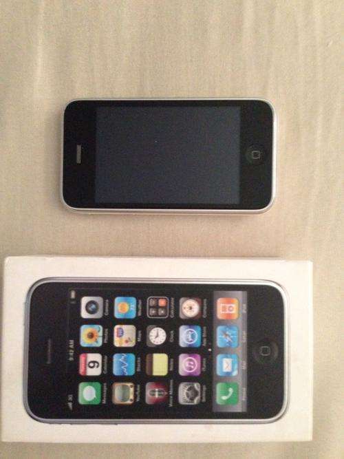 iPhone 3GS 32 GB