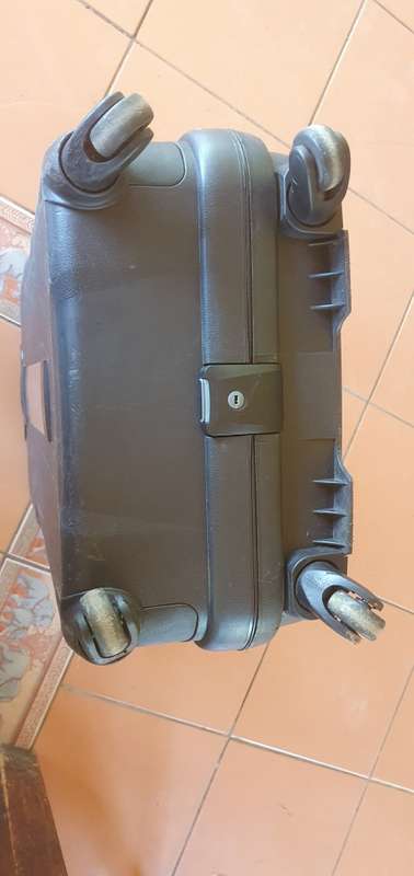 Cellini Safetech 690mm Multi-lock 4 Wheel Trolley with TSA Locks