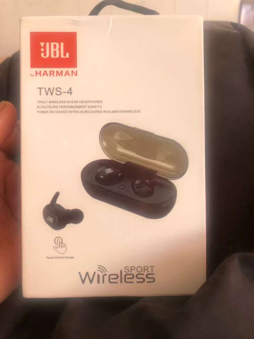 JBL BY HARMAN TWS-4 TRULY WIRELESS IN-EAR HEADPHONES