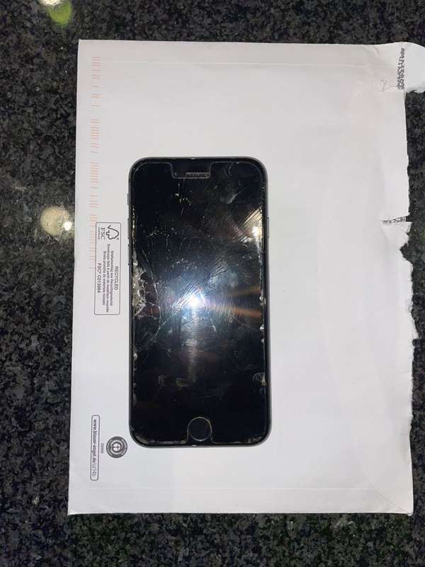 PreOwned Iphone 8