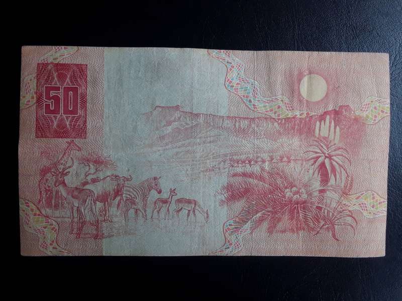 2 x R50 Notes Gerhard de Kock