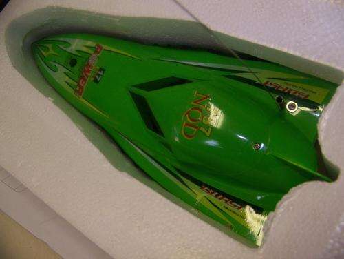 R/C Speed boat.Green. Burst 17DATA.Mosquito.30CM.