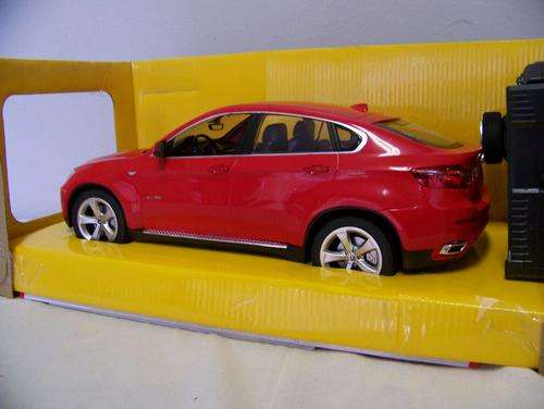 R/C BMW X6.  RED