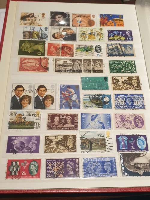 GB Used stamps 60s/ 70s + STANLEY GIBBONS GB Stamp album (PLEASE NOTE PAGE CONDITION IN PHOTOS)