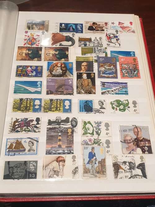 GB Used stamps 60s/ 70s + STANLEY GIBBONS GB Stamp album (PLEASE NOTE PAGE CONDITION IN PHOTOS)