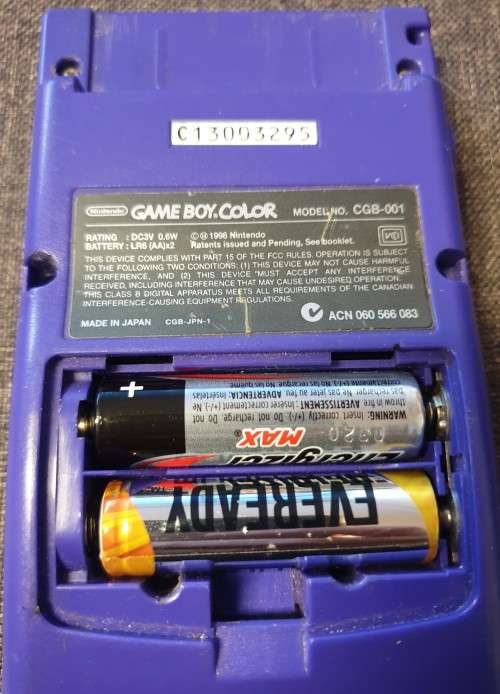 Nintendo Gameboy Color - 1998 Collectors item (WORKING but No battery cover)
