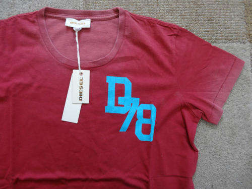 Diesel mens t-shirt red D78 faded design- Size: Small