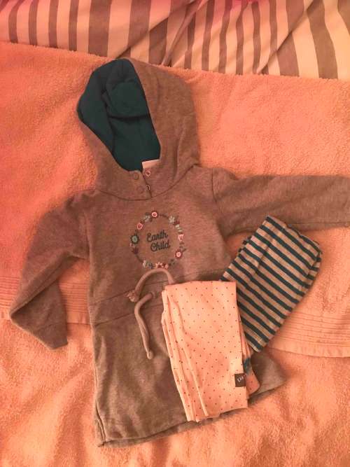 Earthchild hooded dress and 2pc leggings - 12 to 18 months
