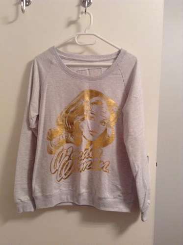 Superwoman sweat top - small