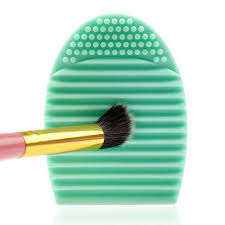 Mint Brush Egg