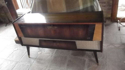 Pilot FM Radiogram 1960 in perfect working condition