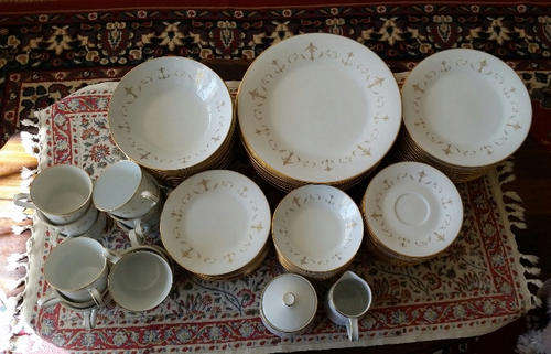 Noritake Complete Dinner Set  |85 Pieces|Gold|Japan|Purchased 1965|