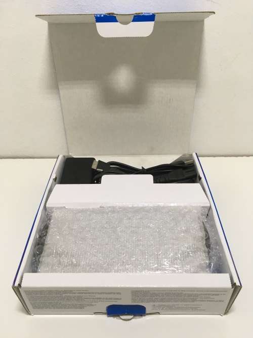 BOXED SONY PLAYSTATION VITA (PS VITA) Wi-Fi