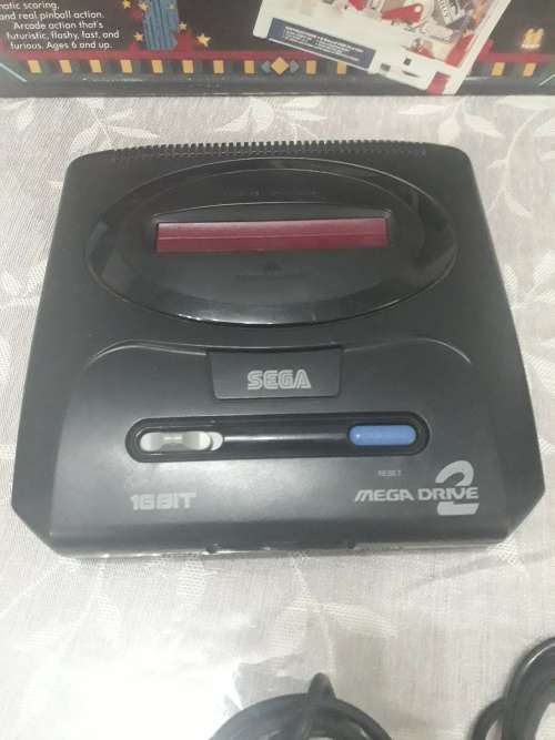 SEGA MEGA DRIVE 2 BUNDLE