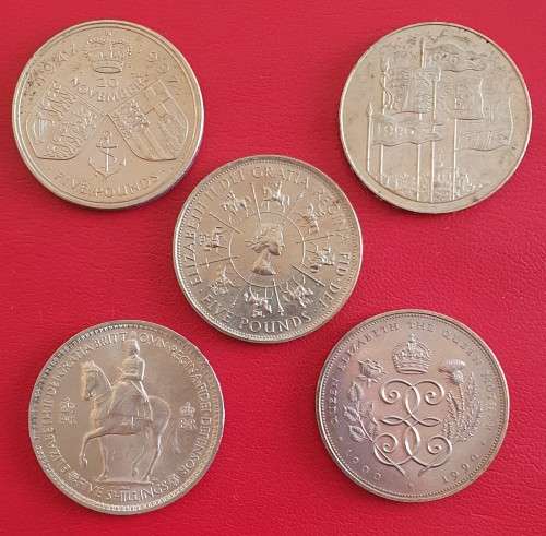 Collection of Various British 5 Pound crown Uncirculated and Commemorative coins