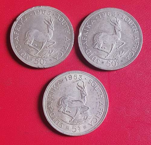Mixed lot 50% Silver SAU/RSA crowns - 84.54g