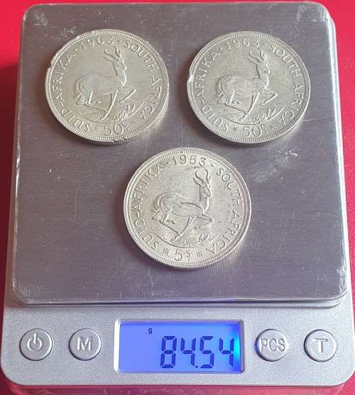 Mixed lot 50% Silver SAU/RSA crowns - 84.54g