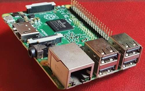 Raspberry Pi2 - Includes pink and white casing