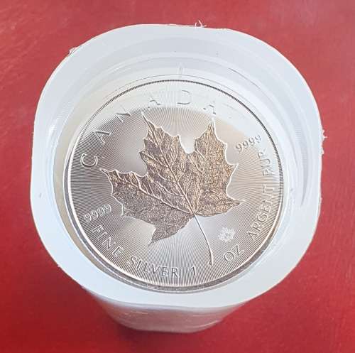 Canadian Maple 1oz Silver coin 9999 fine silver