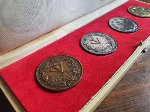 1966 Finding of the OFS Numismatic society medal collection - 92.5% Silver