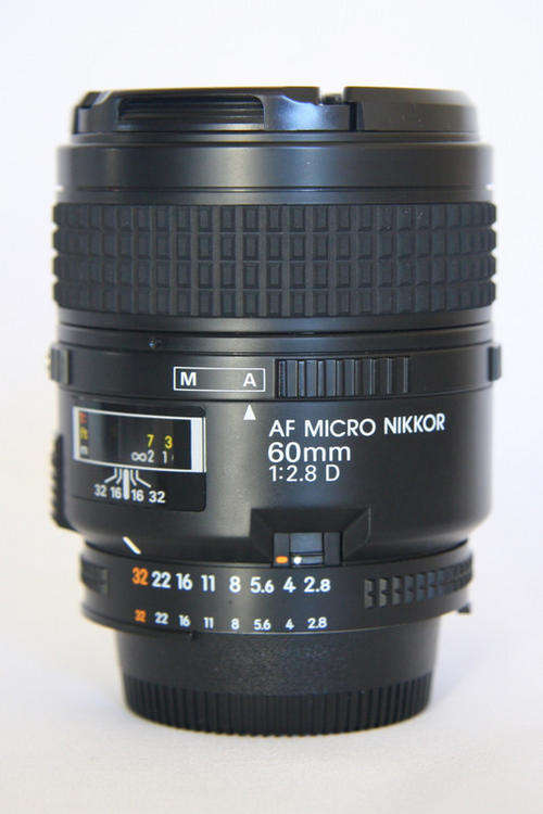NIKON NIKKOR 60mm F2.8 AF MICRO