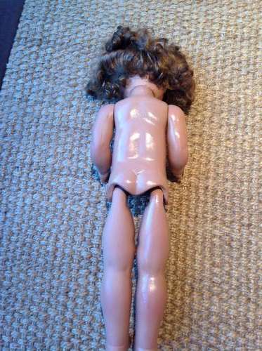 WALKIE TALKIE DOLL