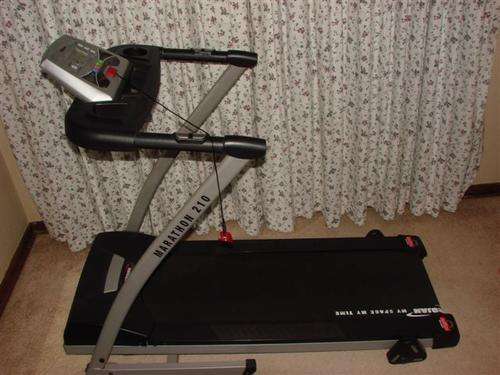 Trojan Marathon 210 Treadmill