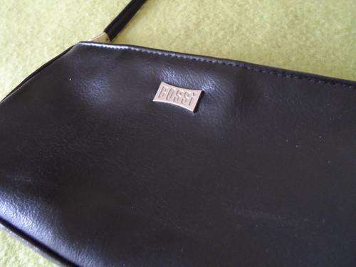 Bossi genuine leather black handbag