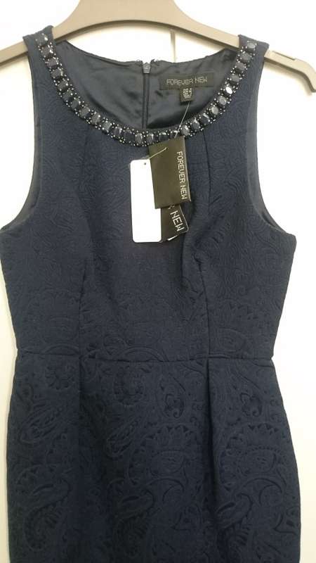 Forever New evening dress size 8 - Brand new