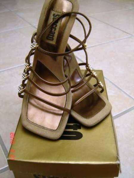 Ladies diamante heels