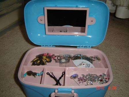 ~*Adorable jewellery box *~