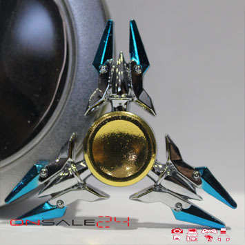 FIDGET SPINNER THREE ARM GOLD AND BLUE