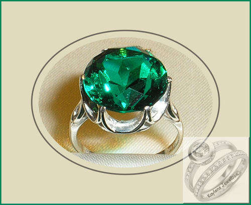 ***R2599***LAST ITEM,  Irresistible and breathtaking ~ LARGE SOLID SILVER 13MM GREEN QUARTS SOLITAIR