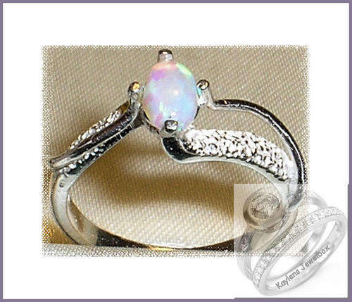 ***R1999***PRETTY SOLID SILVER 6MM FIERY OPAL SOLITAIRE RING - M