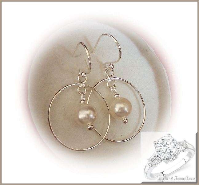 ***PERFECT GIFT FOR MOTHERS DAY!!***BEAUTIFUL PEARL 925 STERLING SILVER DROP EARRINGS