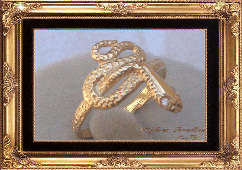 ***R1 100*** ~9CT SOLID GOLD NATURAL DIAMOND SNAKE RING - M ~