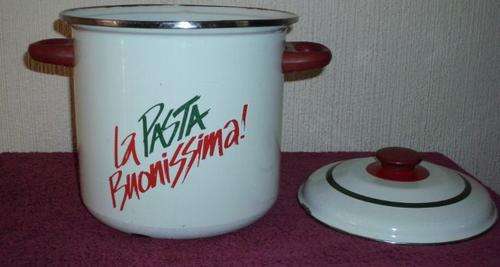Enamel Pasta Pot