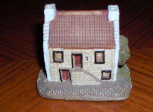 Lilliput Lane