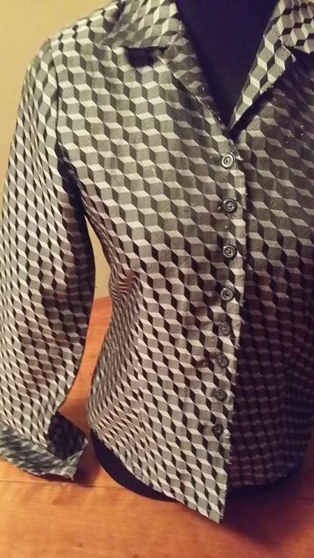 USSE LADIES SHIRT SIZE SMALL