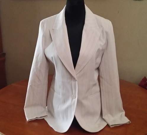 WOMEN FOREVER COLLECTION  LINED LADIES JACKET SIZE 34