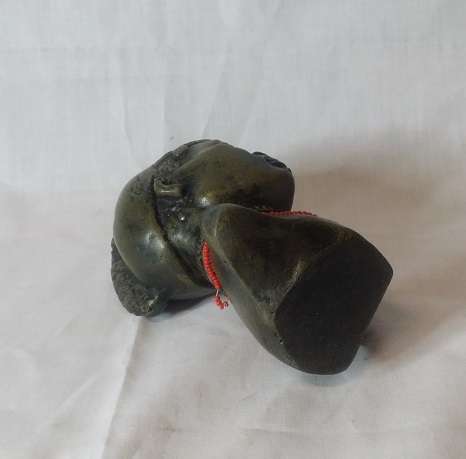 TOP  QUALITY  RESIN AFRICAN FIGURINE / BUST ..
