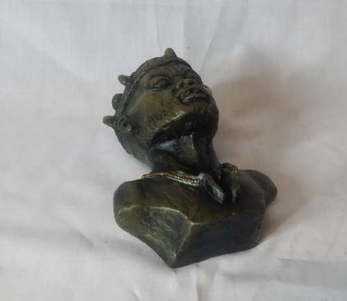 TOP QUALITY RESIN AFRICAN FIGURINE BUST