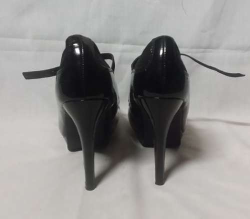 STUNNING LADIES HIGH HEEL SHOES SIZE 5