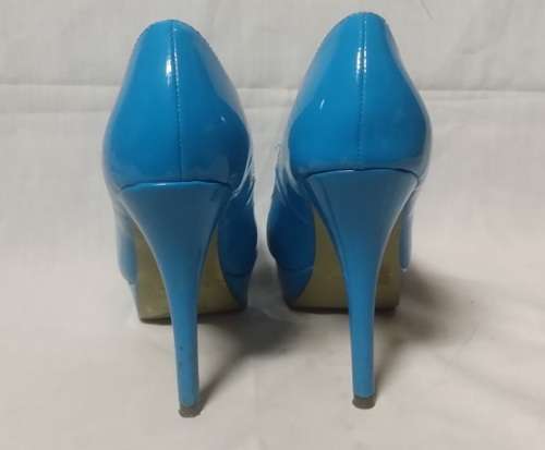STUNNING LADIES HIGH HEEL SHOES SIZE 4