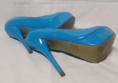 STUNNING LADIES HIGH HEEL SHOES SIZE 4
