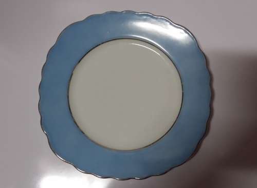 BOUGUET FINE CHINA HAND PAINTED BLUE  WITH GOLD RIM GLIDING  16 CM PLATE