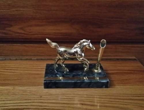 MARBLE BASE , HORSE PEN HOLDER