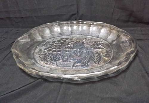 A LARGE LUSTER PRESSED  GLASS  SERVING DISH / BOWL