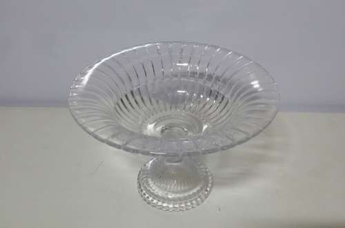 A  FANTASTIC CRYSTAL GLASS  PEDESTAL  BOWL