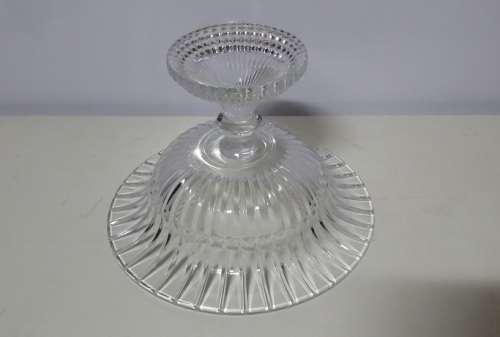 A  FANTASTIC CRYSTAL GLASS  PEDESTAL  BOWL